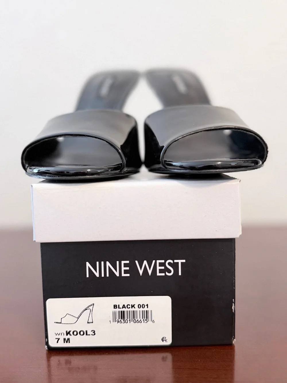 Nine West Kool3 Black Patent Peep-Toe Slip-On Heeled Sandals Size 7 NIB